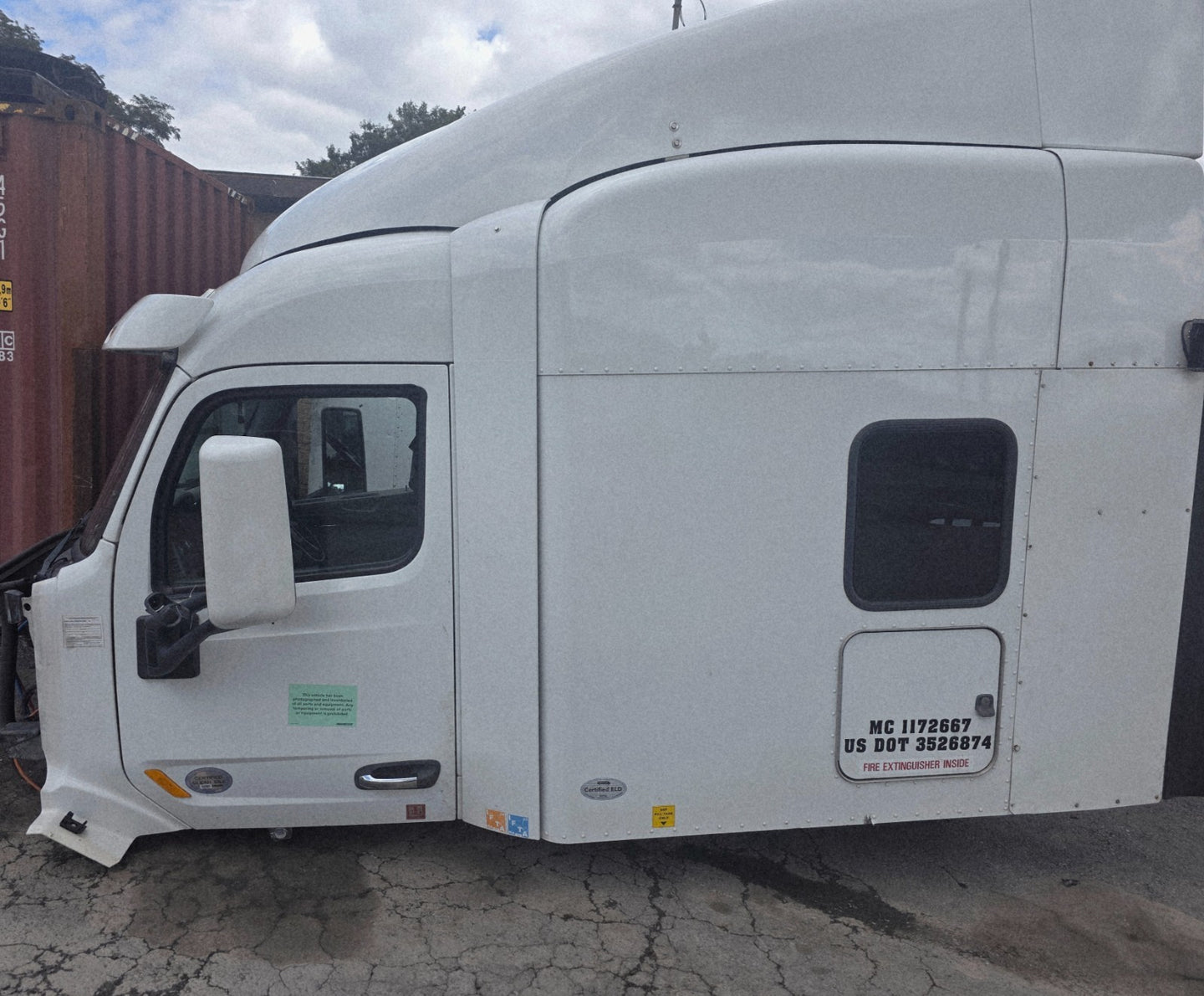 2019 Peterbilt 579 Cab Assembly Complete Good Condition