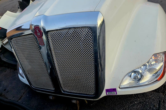 KENWORTH T680 2013-2022 HOOD COMPLETE w/ Headlights